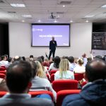 Maior evento sobre imigração para os EUA chega a Manaus com foco em profissionais e empresários brasileiros