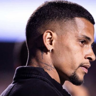 Mailton, ex-Chapecoense, assina contrato com São Paulo até 2027