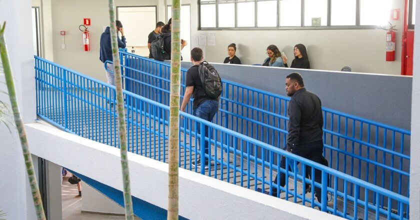 Universidade do Distrito Federal expande oferta de cursos e moderniza suas instalações para o futuro