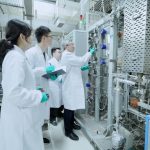 China apresenta inteligência artificial capaz de reavaliar emissões globais, intensificando rivalidade climática com os EUA