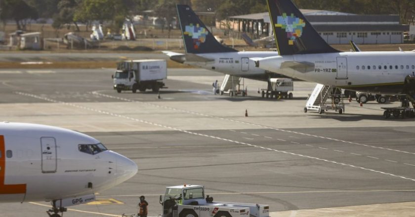 Publicação do decreto elimina taxa sobre combustíveis para aviação