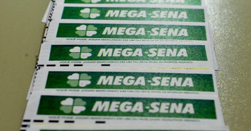 Prêmio da Mega-Sena atinge R$ 130 milhões após novo acúmulo