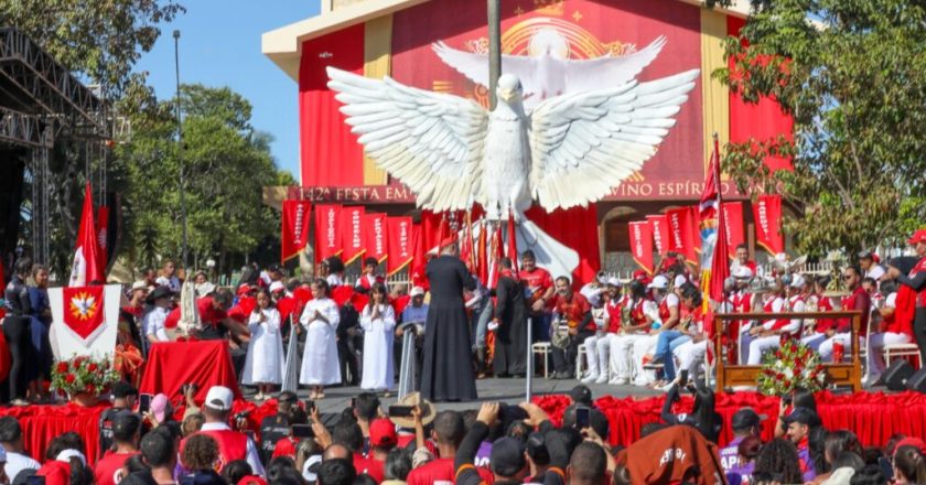 Celebração do Divino: Tradição, Fé e Cultura Popular se Unem em Planaltina