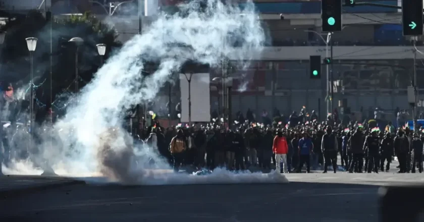 Bolívia cancela legislação que restringia estado de exceção após intensos protestos