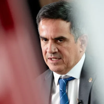 Ciro Nogueira em xeque: Caso Master provoca disputas internas pelo comando do PP