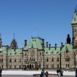 Canadá responde a Trump com tarifas sobre aço e eletrodomésticos