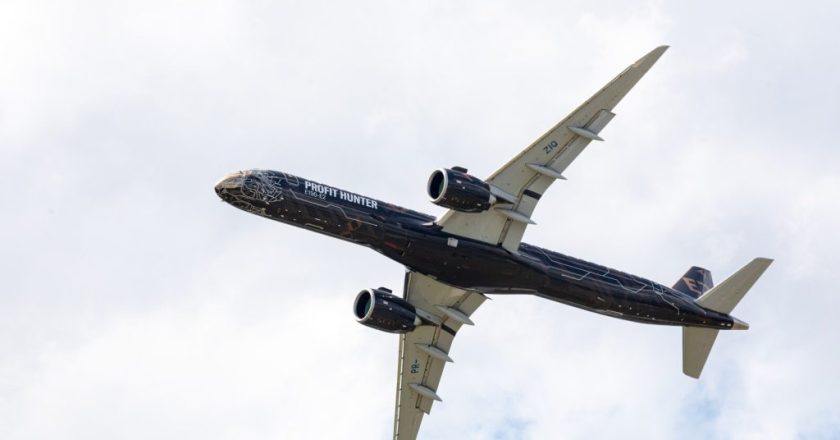 Imposto Seletivo pode encarecer aeronaves em 6,5%, diz Embraer