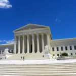 Trump perde na Suprema Corte e mantém cerco ao voto