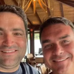 Flávio Bolsonaro é investigado por possível participação oculta em casa de apostas no Piauí